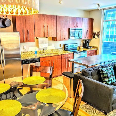 Downtown Loft Oasis Apartment Columbus Exterior photo